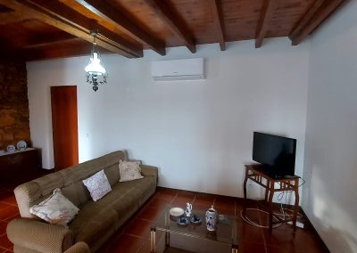 Intervenção feita em moradia unifamiliar em Lameira de S. Pedro